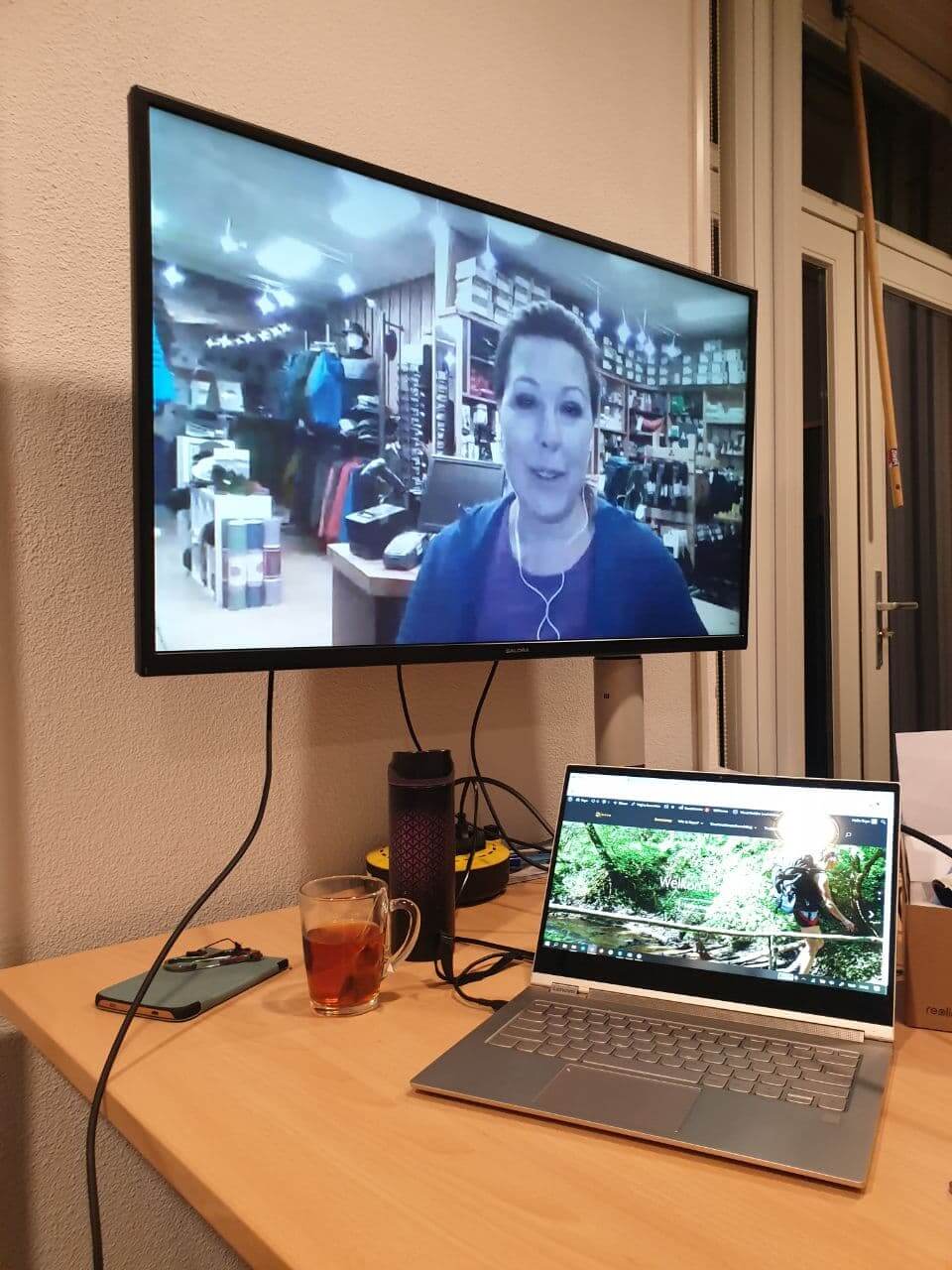 Ilonne op groot scherm